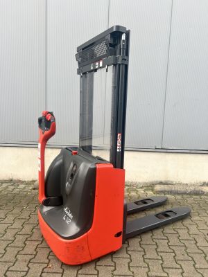 Linde L12 (1172)